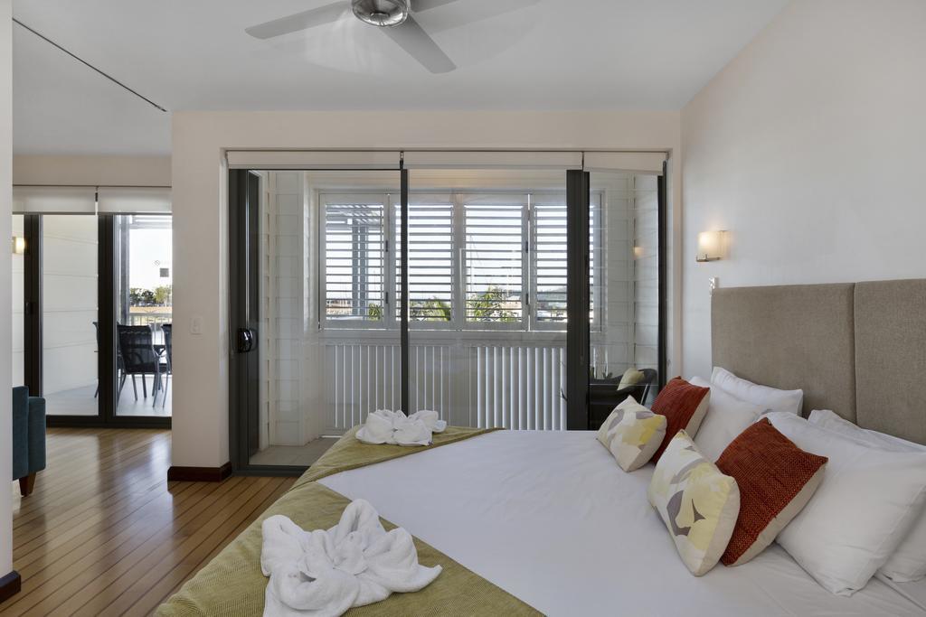 Boathouse Port Of Airlie Apartamento Airlie Beach Quarto foto